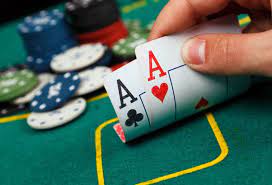 El poker online y sus estrategias
