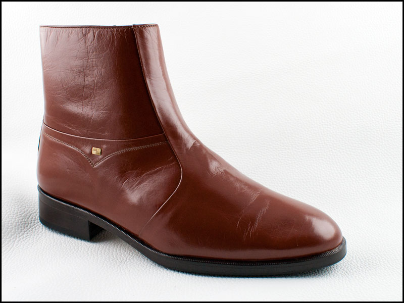 Botas clasicas con tacon normal